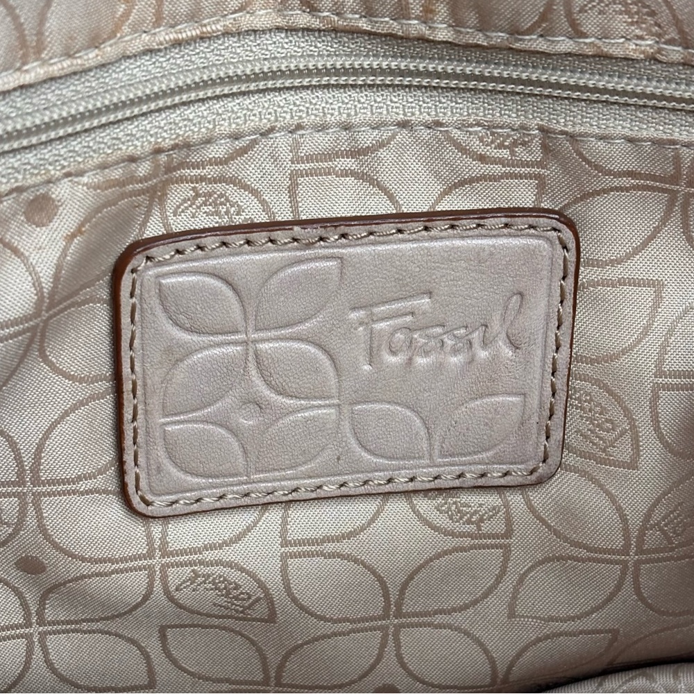 Vintage Fossil Brown, Tan and Cream Suede Leather Retro 70’s Crossbody Bag - Picture 2 of 14